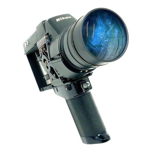 Nikon r10 super - super, a